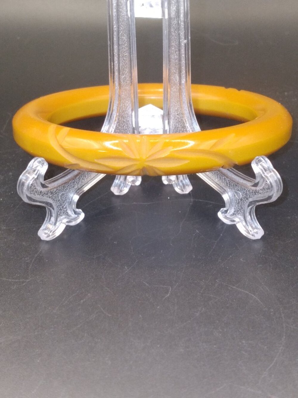 Vintage Carved Butterscotch Bakelite Bangle